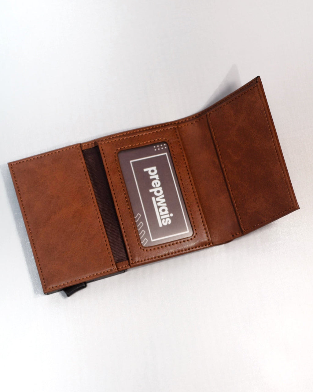 Tarjetero Simple Marrón