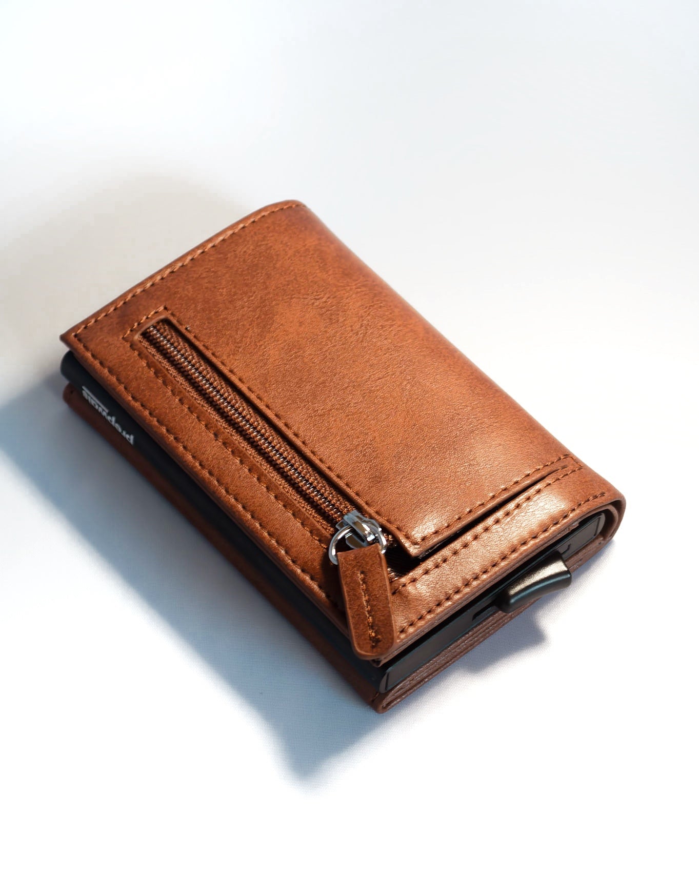 Tarjetero Simple Marrón