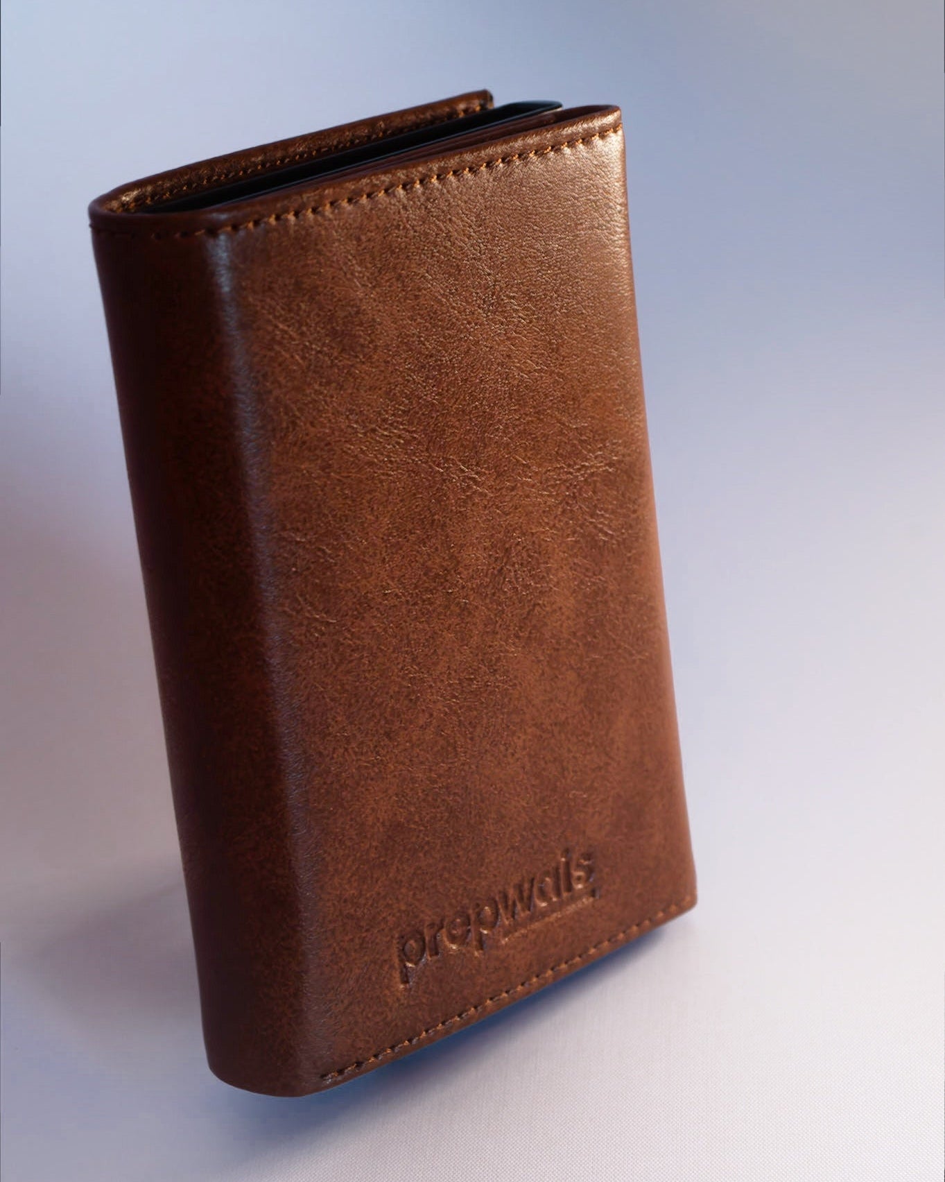 Tarjetero Simple Marrón